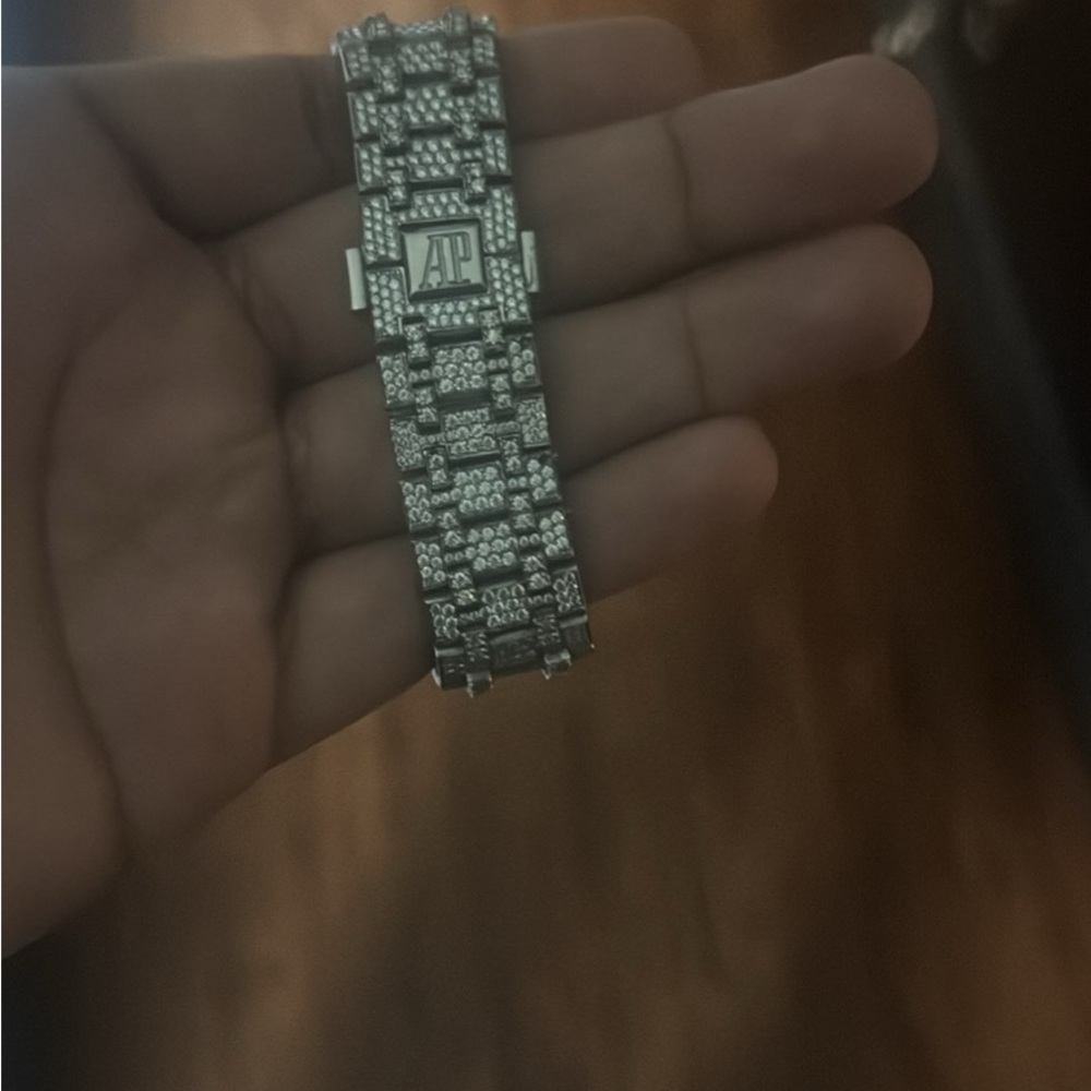 Audemars Piguet Silver Smartwatch Case